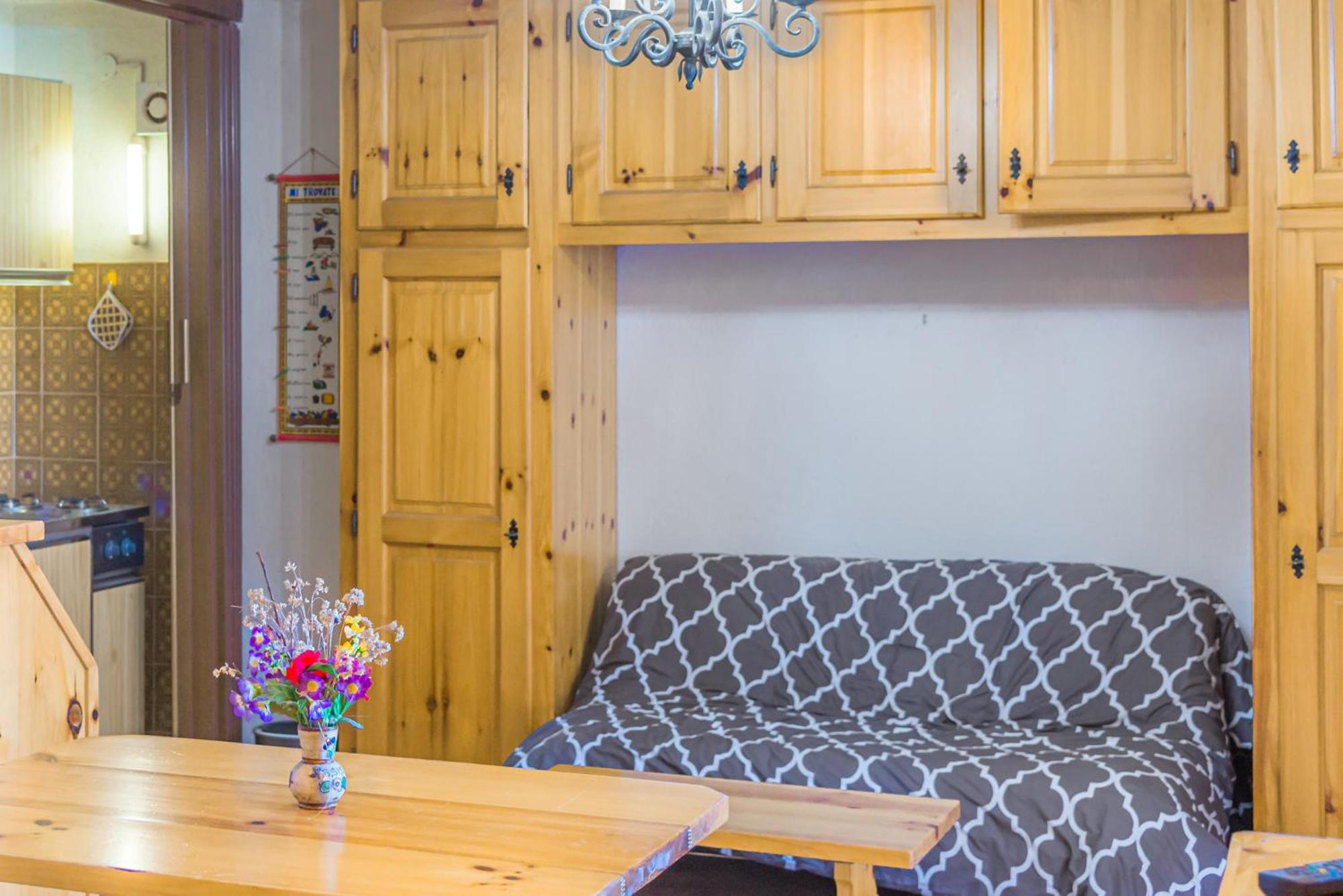 Zona Portici Apartment Прато Невозо Екстериор снимка
