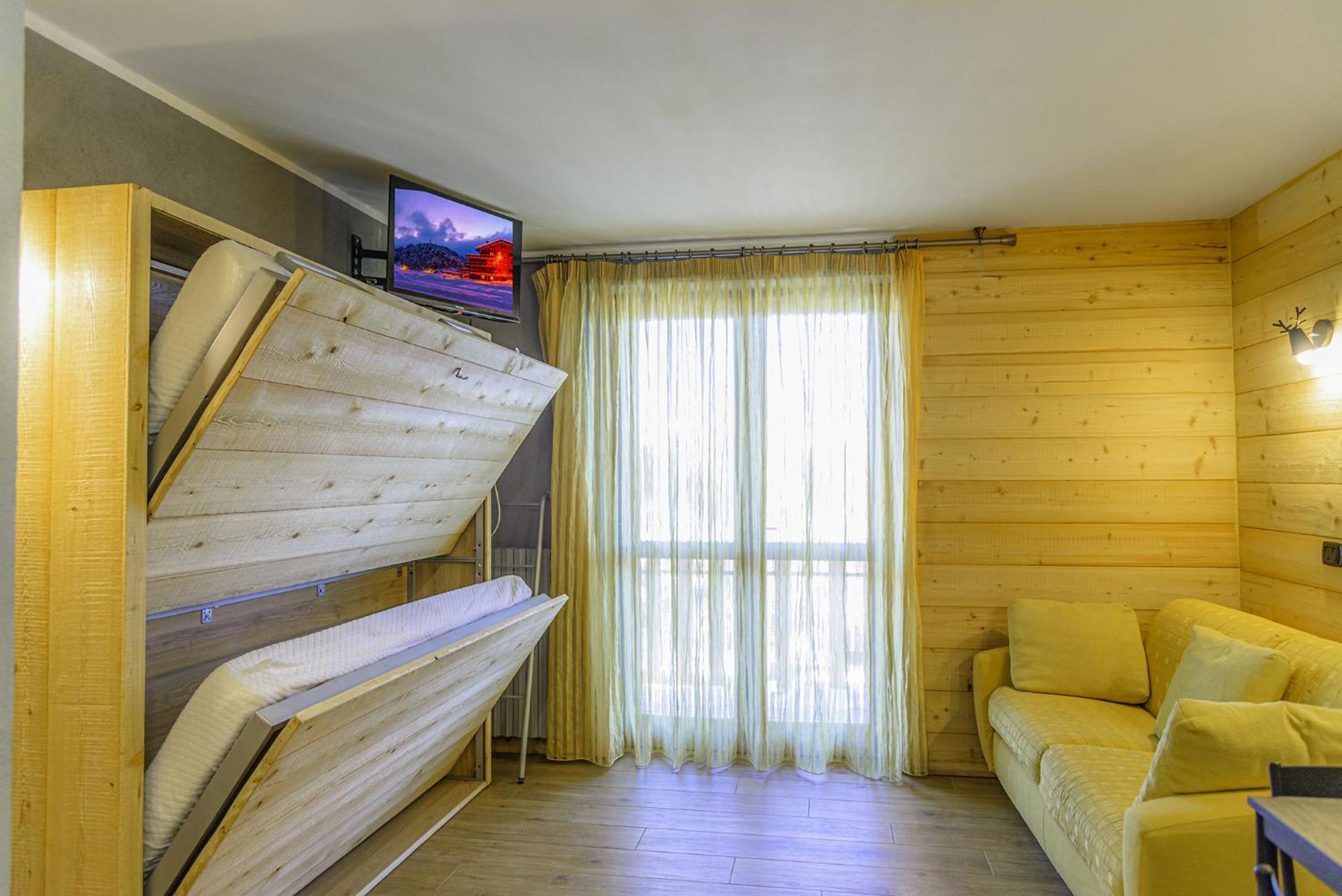 Zona Portici Apartment Прато Невозо Стая снимка