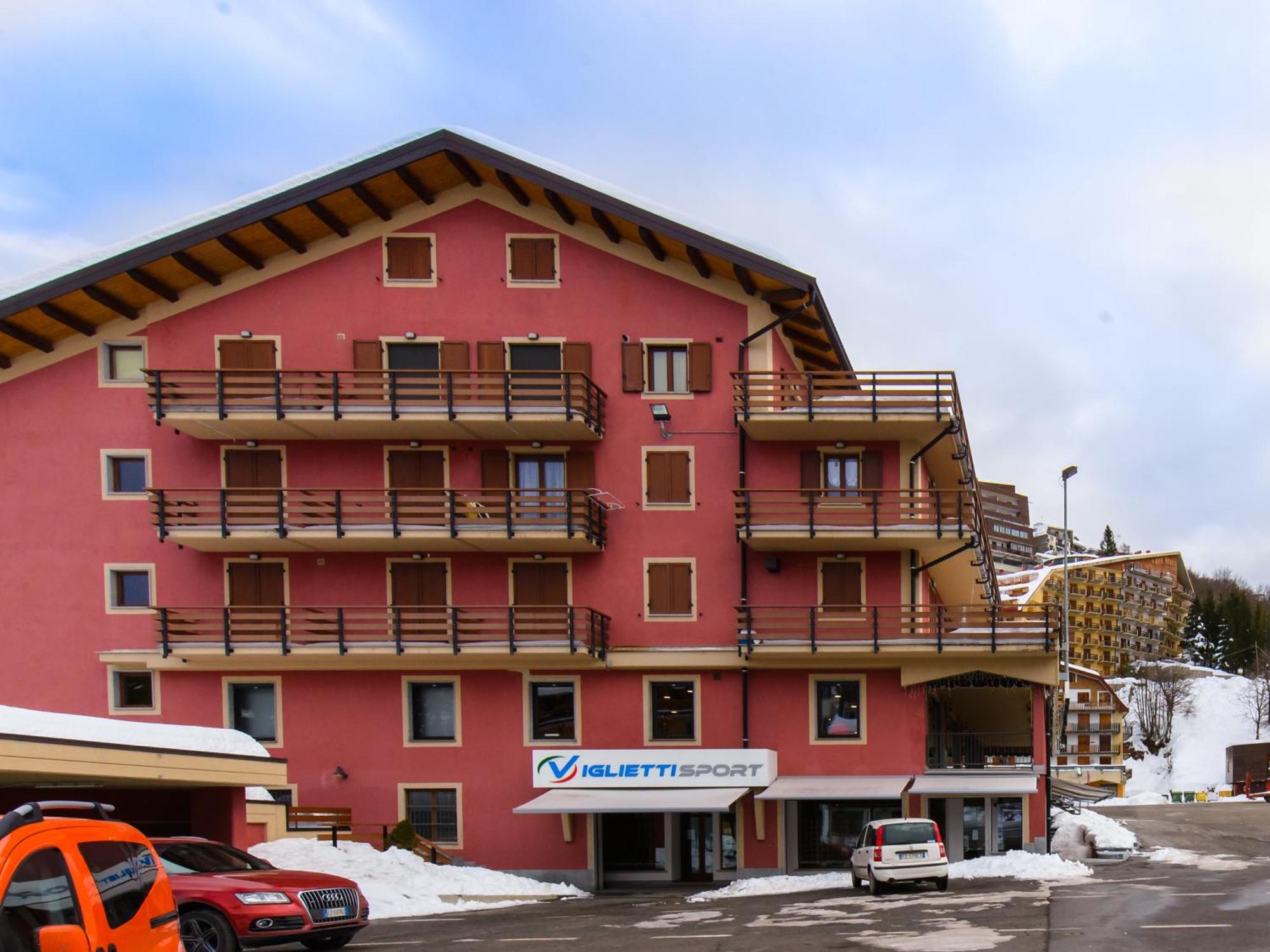 Zona Portici Apartment Прато Невозо Стая снимка
