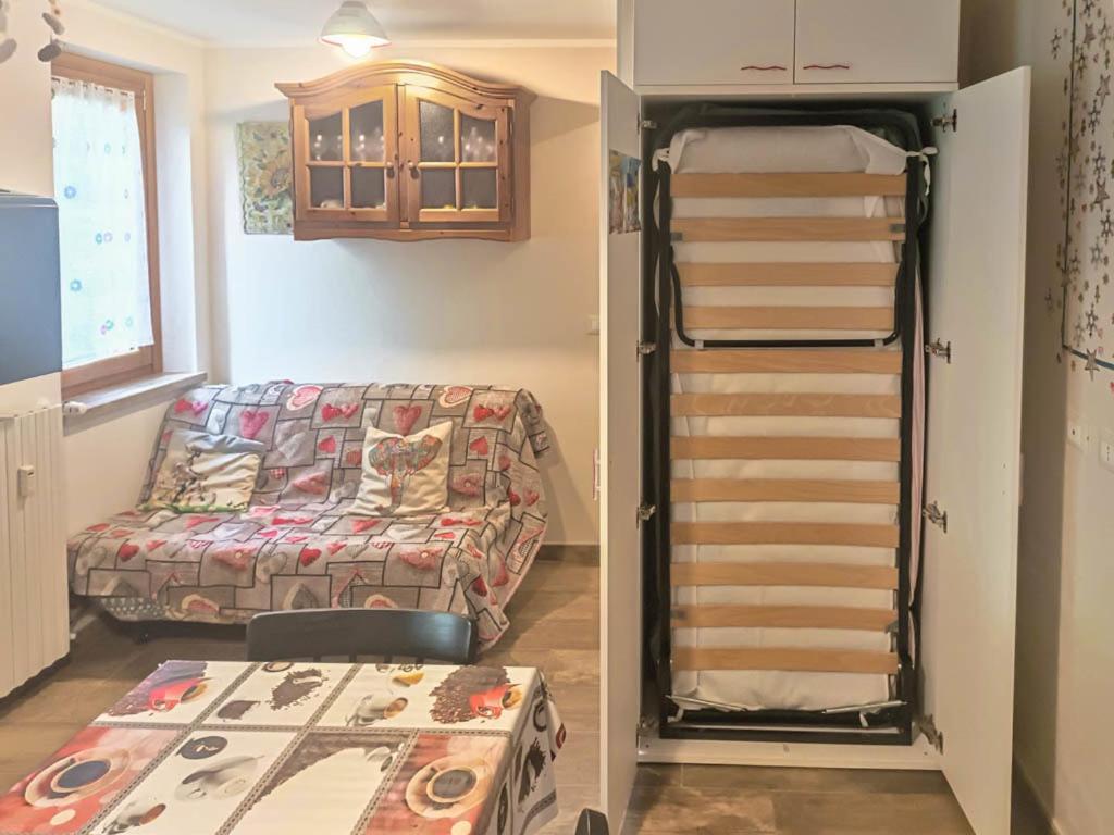 Zona Portici Apartment Прато Невозо Екстериор снимка